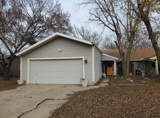 504 S Paula Ave, Wichita, KS 67209