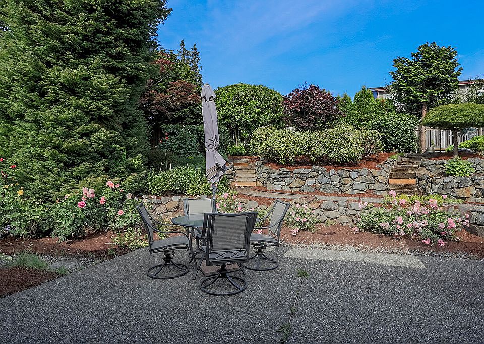 2nd image of 20156 24th Ave NW