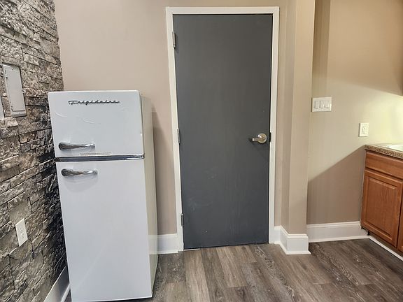 5th image of 55-57 S Potomac St #201