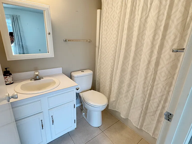 28 Pine Arbor Ln #103 — Photo 13