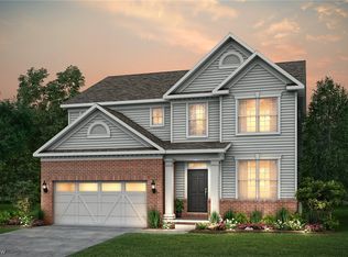 810 River Run Rd, Aurora, OH 44202