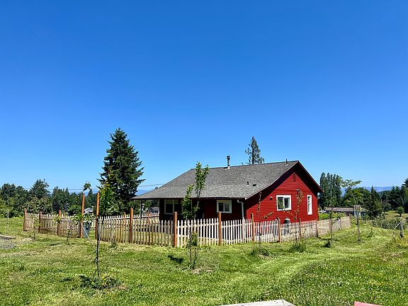 3rd image of 9320 152nd St SE #B