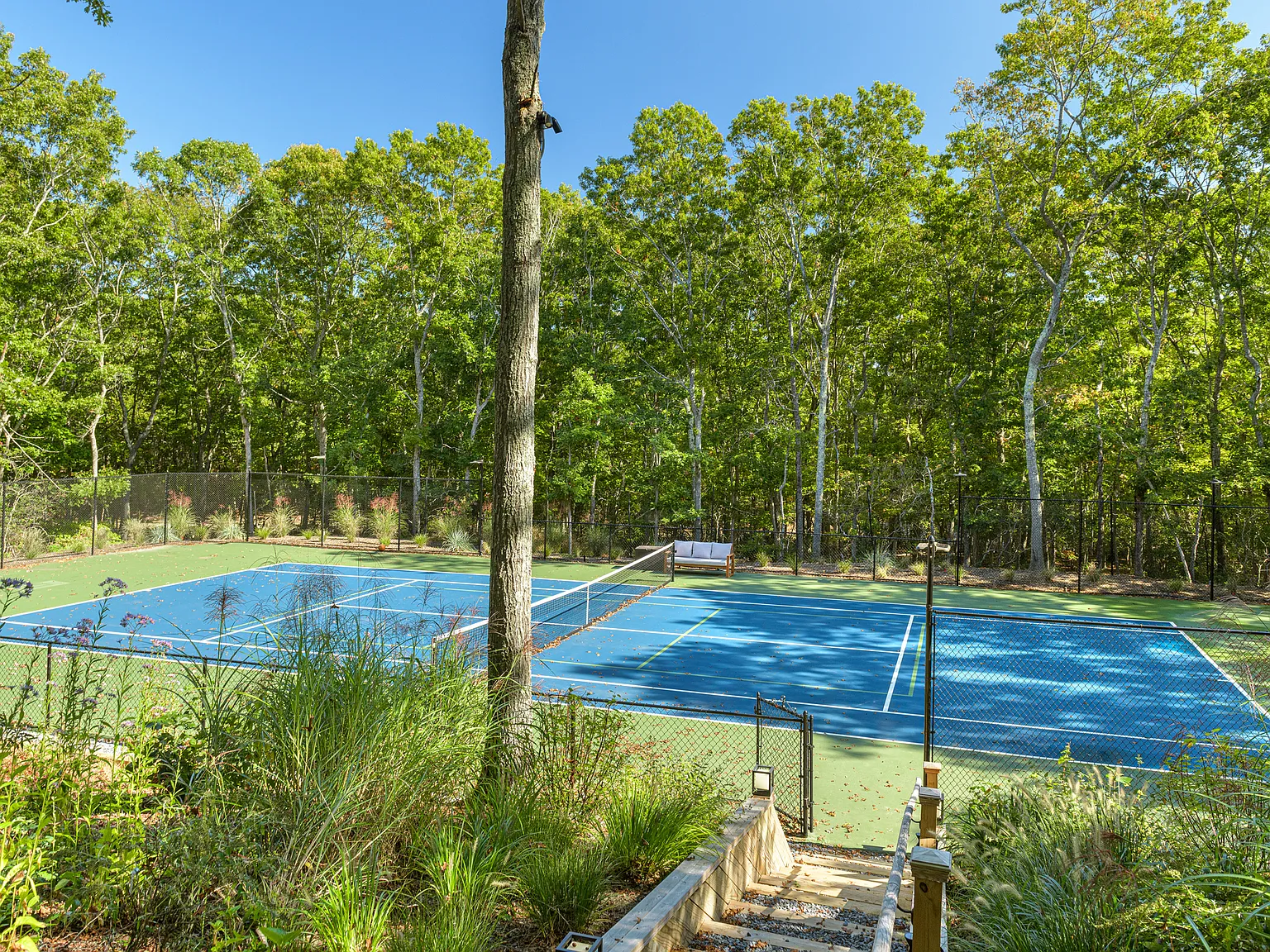 Modern Traditional in Bridgehampton — Photo 3