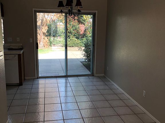 4th image of 2306 E Jordan Ave