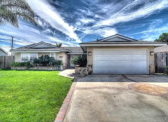 2nd image of 5632 Amador Ave