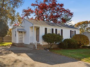 123 Hambly Rd, Tiverton, RI 02878