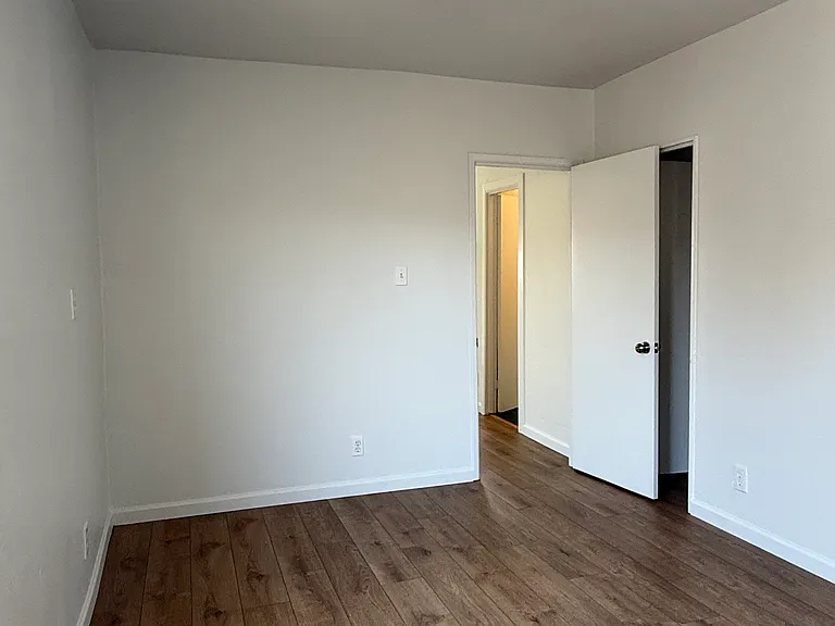 647 W Avenue 28 — Photo 9