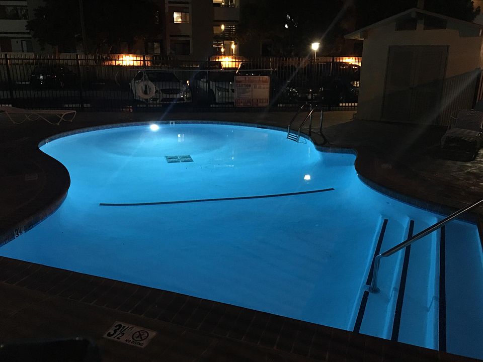 2nd image of 1352 Kingfisher Way APT 30