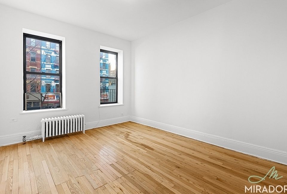 1st image of 1574 3rd Ave #2