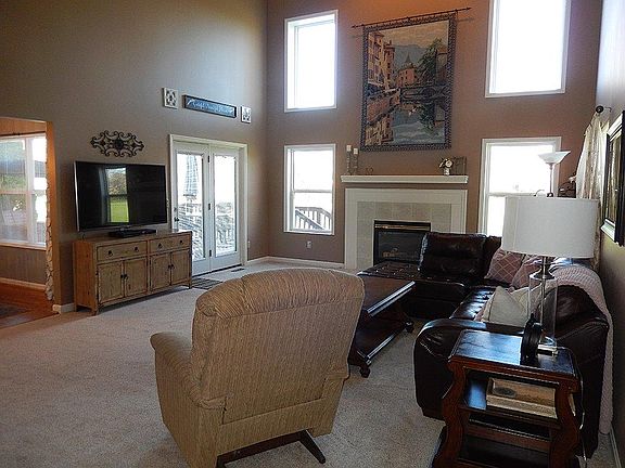 4th image of 1231 Aintree Ct