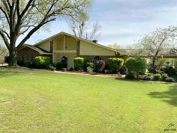 1332 County Road 4840, Mt Pleasant, TX 75455
