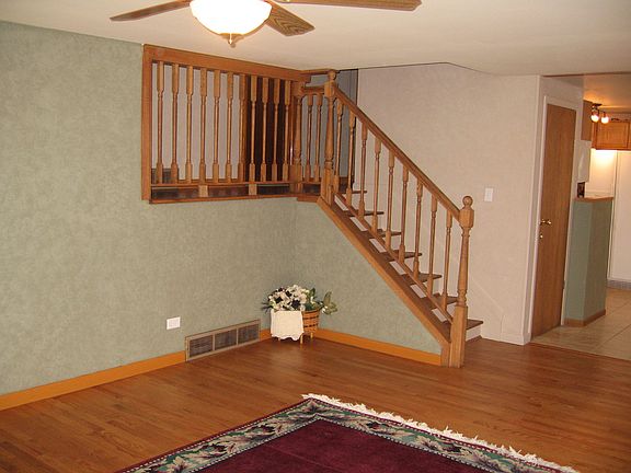 5th image of 1850 Marigold Ln