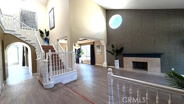 4 bed, 3786 sqft, $4,900 — Photo 3