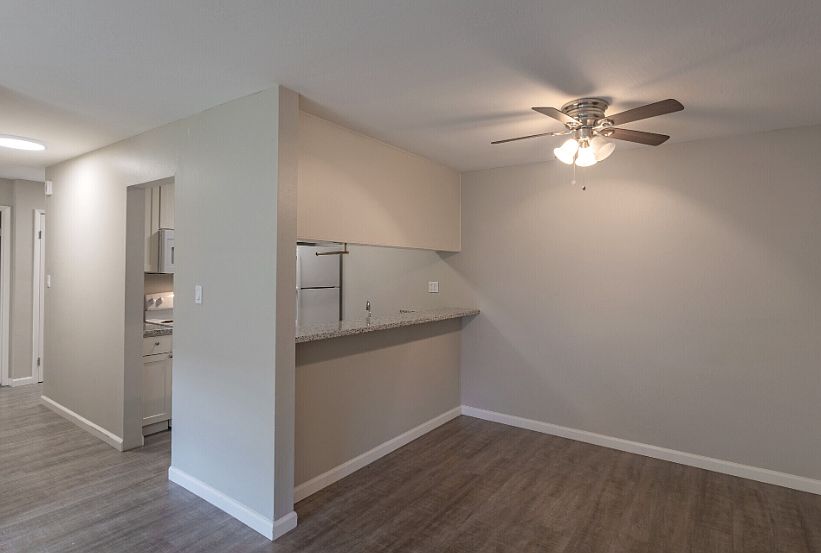 1st image of 2073 McLaughlin Ave APT 304