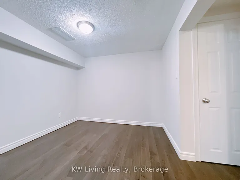 2075 Warden Ave #66 — Photo 20