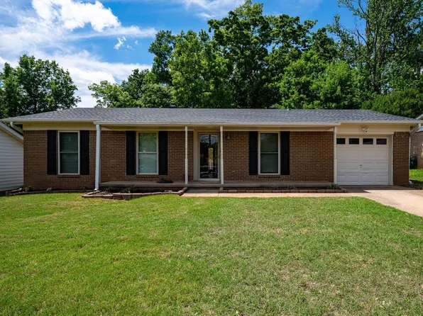 1906 Green Acres Rd, Jacksonville, AR 72076