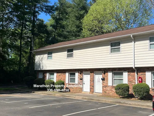 1821 Merritt Dr #D Photo 1