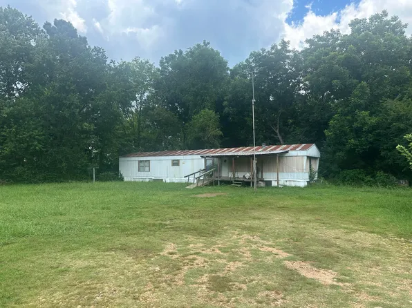 1079 Newport Rd, Batesville, AR 72501