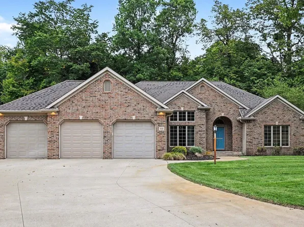 3638 E Autumn Trl, Warsaw, IN 46582