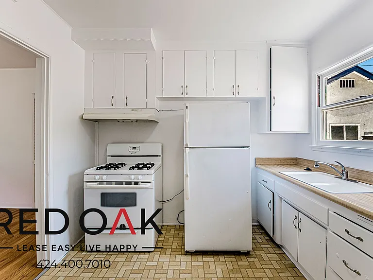 5080 Hermosa Ave #2 — Photo 11