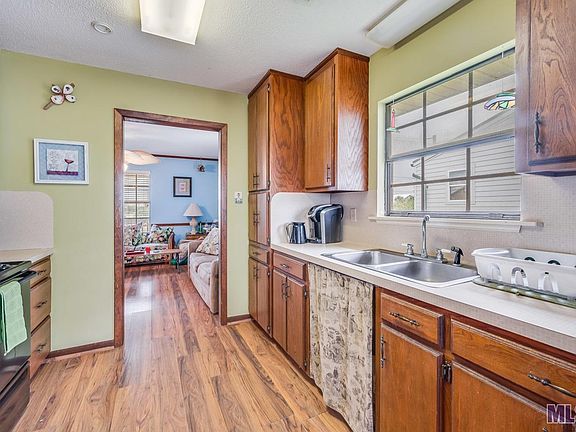 3rd image of 3560 Highway 1 Ln
