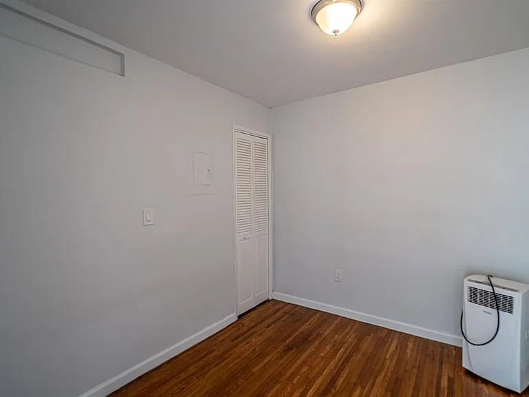 7931 East Dr #405 — Photo 19