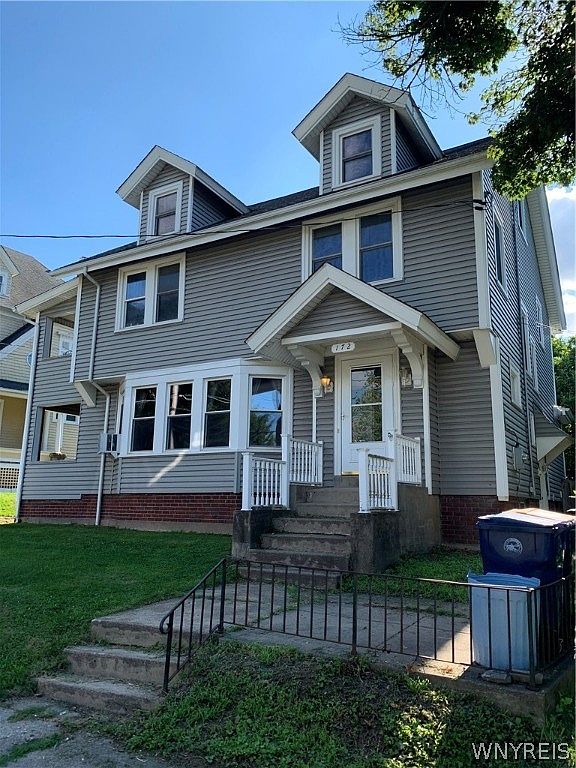 172 Locust St, Lockport, NY 14094 Zillow