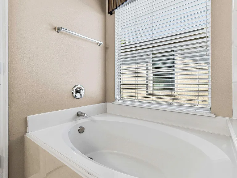 18327 Atasca Woods Trce — Photo 26