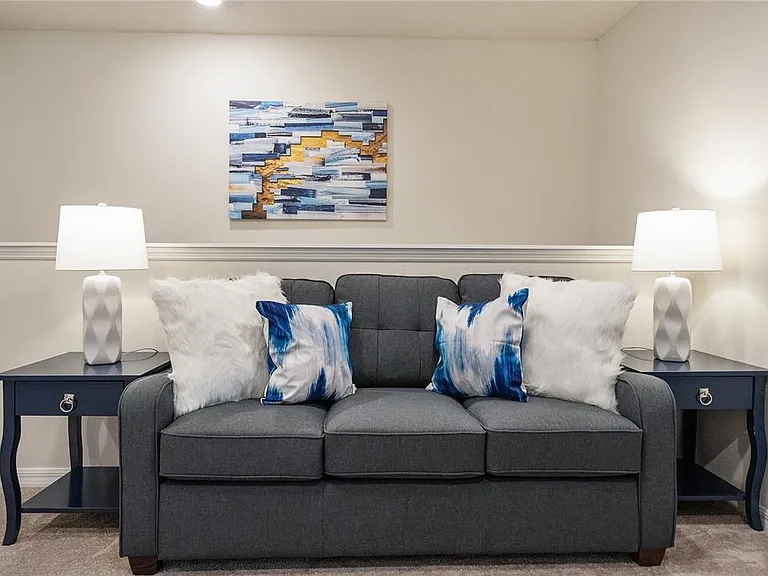 7525 Oak Spring Ln — Photo 13