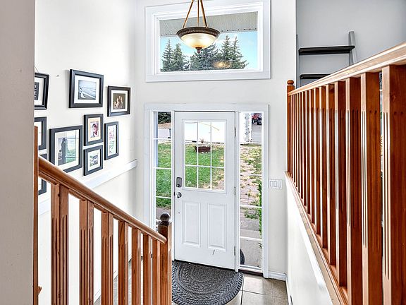 3rd image of 4634 Stevens Dr