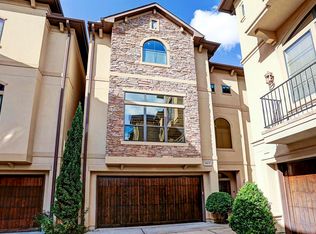 2022 W Main St APT D, Houston, TX 77098