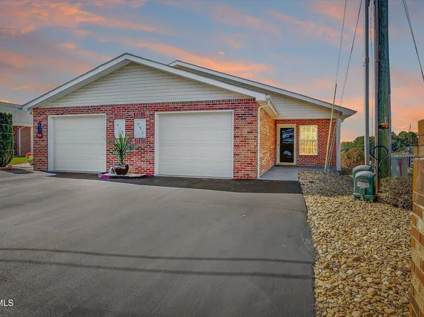 953 Cornerstone Ct, Kingsport, TN 37660