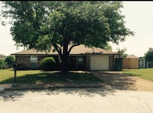 1609 Stiles Ct, Midlothian, TX 76065