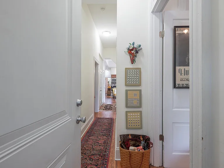 212 N Lombardy St #A — Photo 3