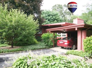 9 Vincent Rd, Poughkeepsie, NY 12603