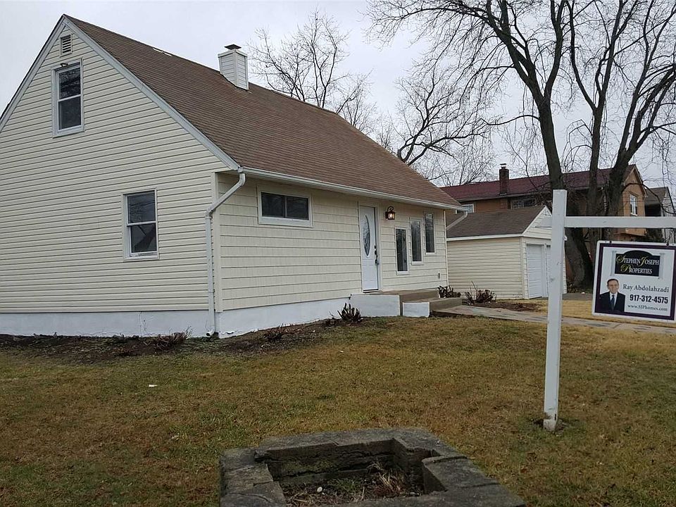 2nd image of 340 Ray St