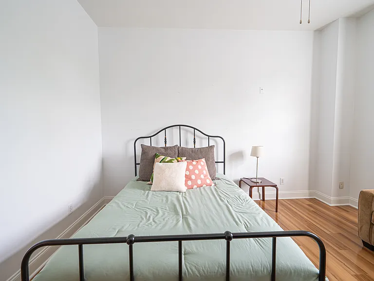 733 Garden District Dr — Photo 14