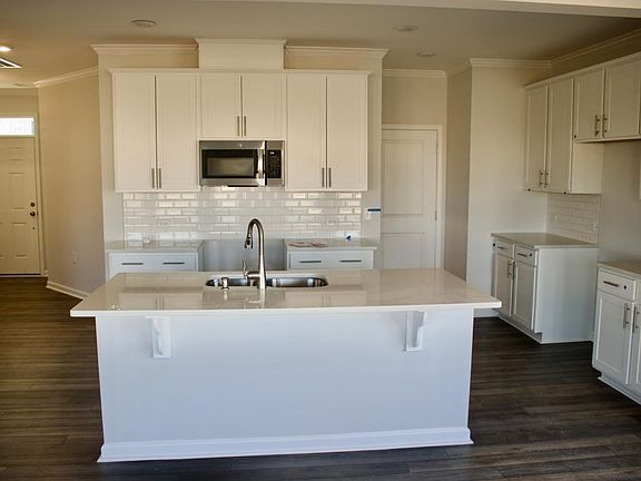 Brand new dishwasher, Gas Range and microwave