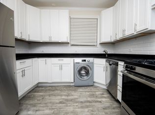 331 Kedzie St #1, Chicago, IL 60202