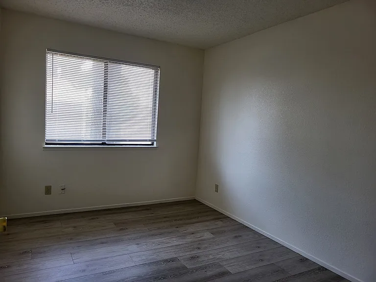 818 E Tabor Ave — Photo 42