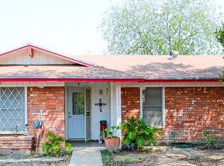 1400 N 13th St, Carrizo Springs, TX 78834