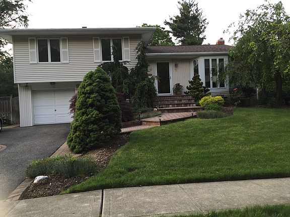 2nd image of 71 S Park Dr