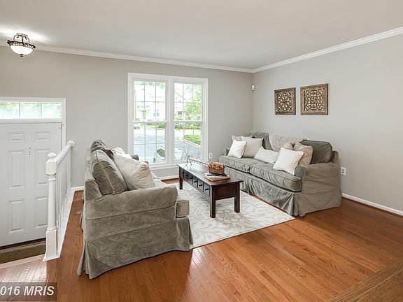3rd image of 12678 Marcum Ct