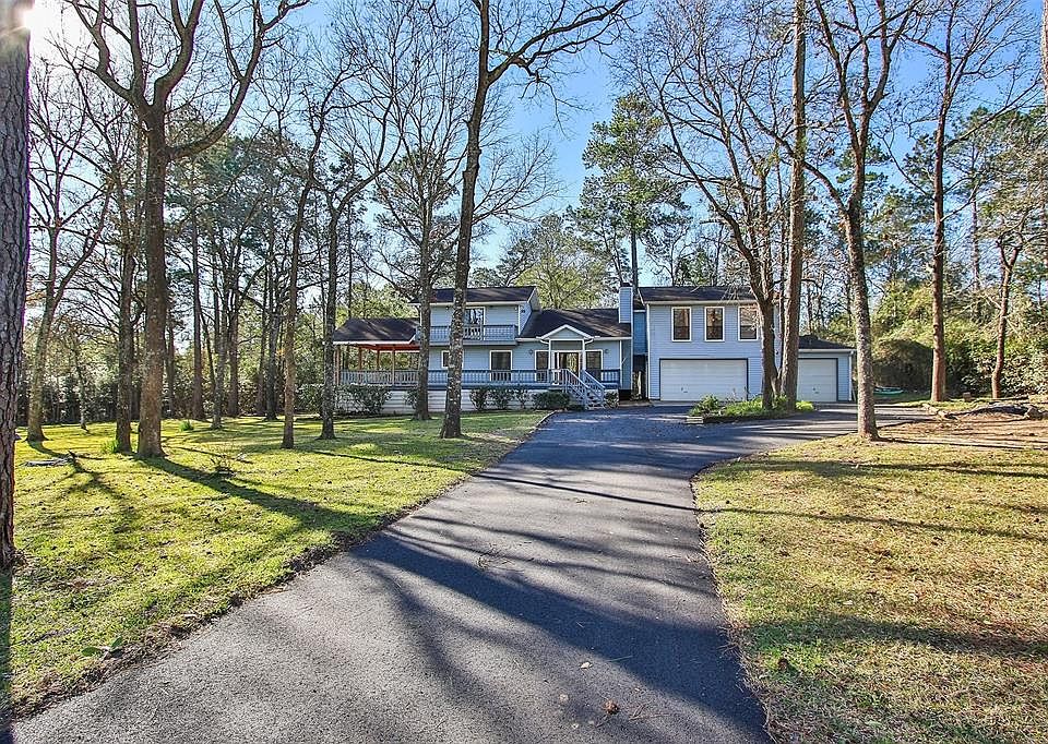 1st image of 22284 Hidden Hill Ln