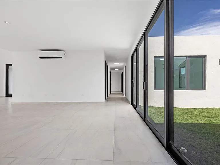 939 Isla Norte — Photo 20