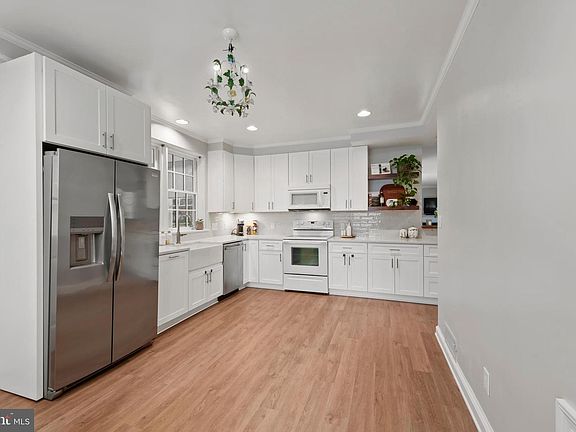 5th image of 5710 Stony Run Dr