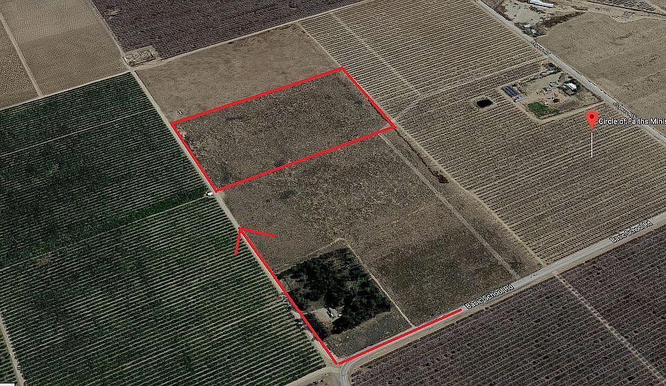 2nd image of 446 Basic School Rd