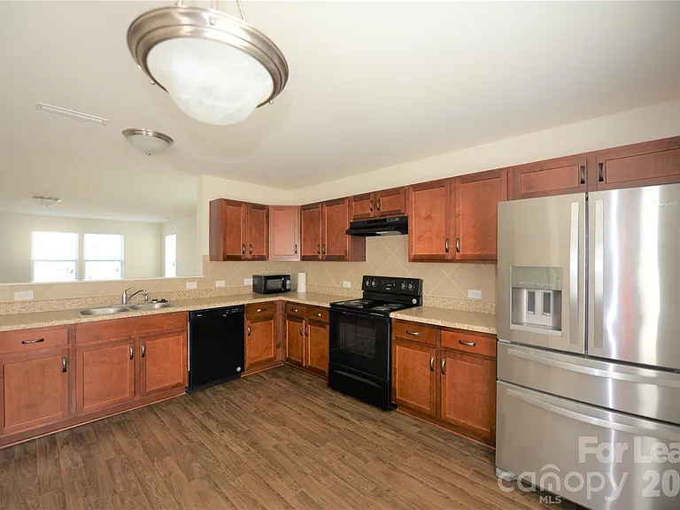 9527 Hanberry Blvd — Photo 6