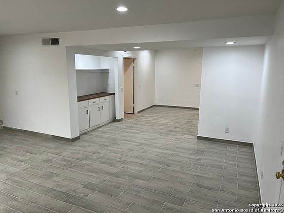 4th image of 7500 Callaghan Rd APT 182