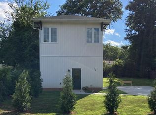 25 Ledbetter St, Greenville, SC 29611